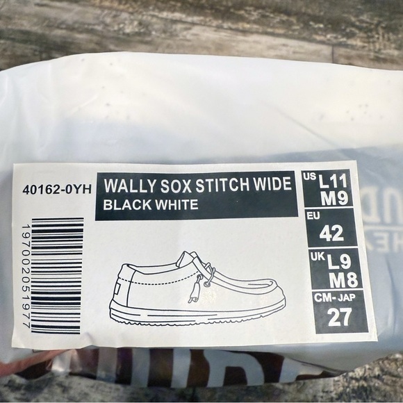 Hey Dude Wally Sox Stitch Wide Lace Up Loafers Shoes Mens 8EE Black White NEW - Picture 4 of 10